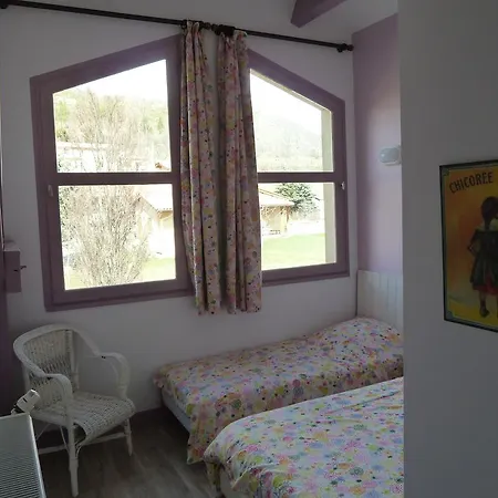 Des Monges Систерон